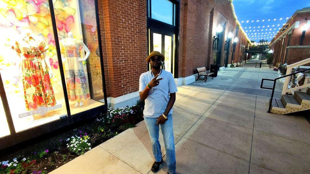 African Dundada — Salt Lake City wide 8